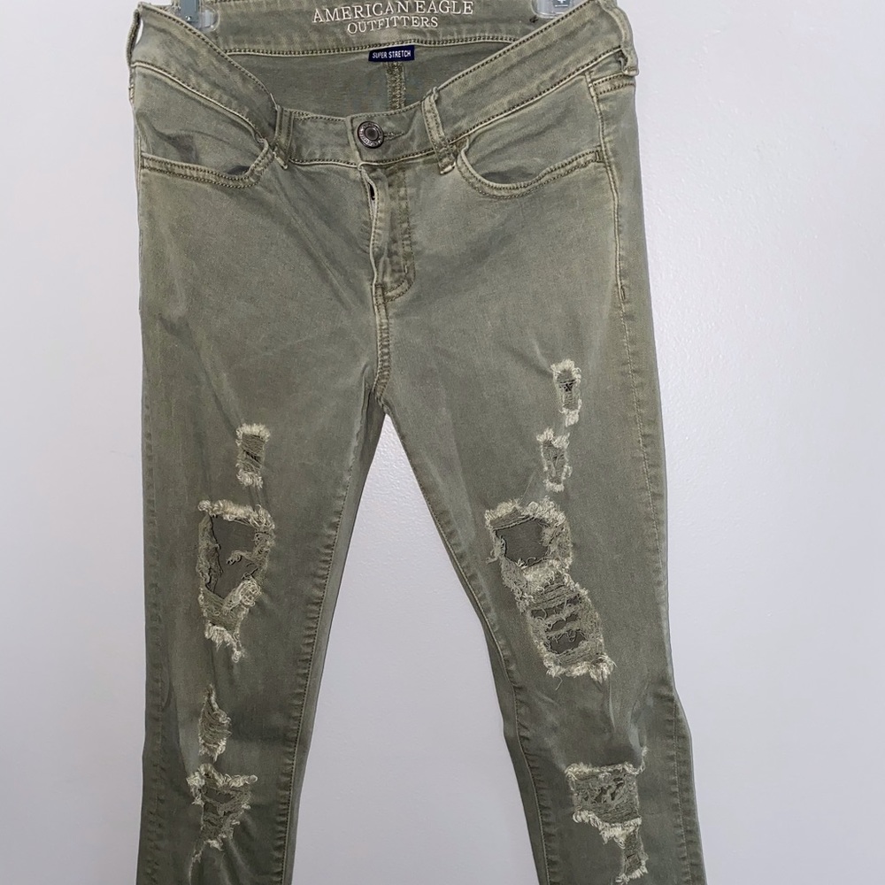 American Eagle Green Ripped Jeggings - Picture 2 of 5